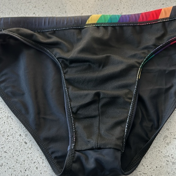 Men’s swim brief multi coloured stripes - Picture 7 of 9